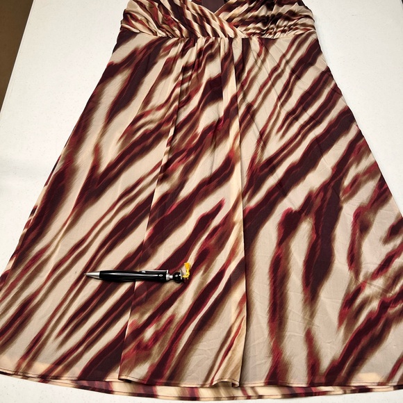 Ann Taylor Petite Burgundy and Cream Dress - Picture 9 of 11